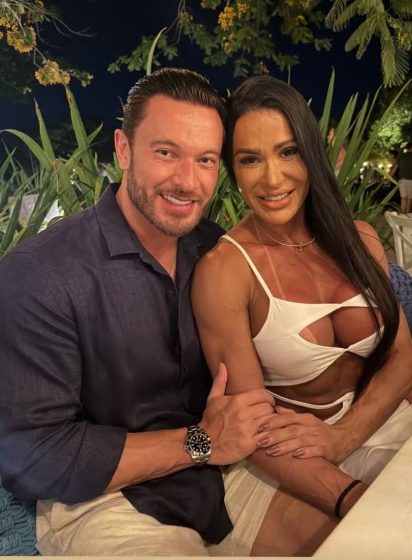 Empresário posta pela primeira vez com Gracyanne Barbosa após romance ser revelado