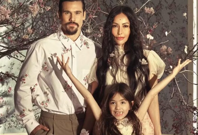 Sabrina Sato e Nicolas Prattes anunciam gravidez