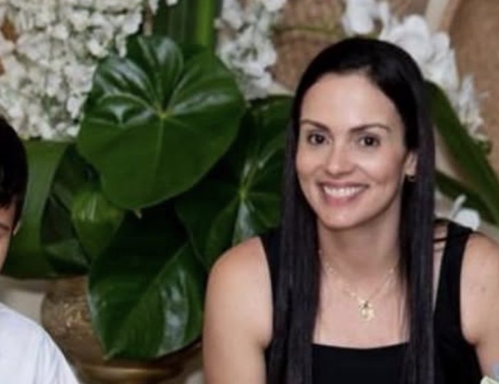 Luciane, da Fisio Clínica, festeja idade nova neste sábado, 18