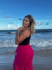 Cabeleireira Maria Alves celebra mais um ano de vida em Penedo